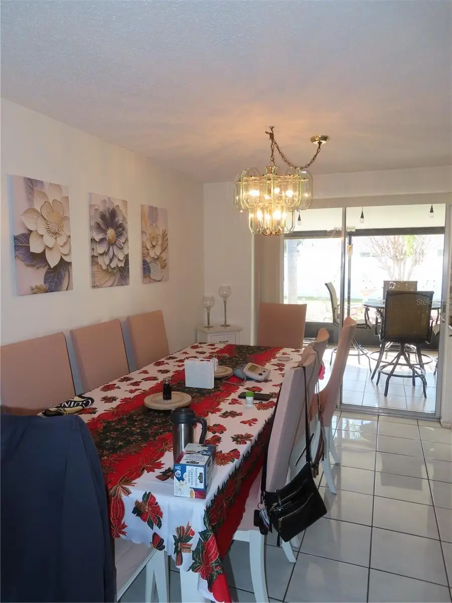 19014 Sunlake Boulevard, Lutz, FL 33558 - Image #3