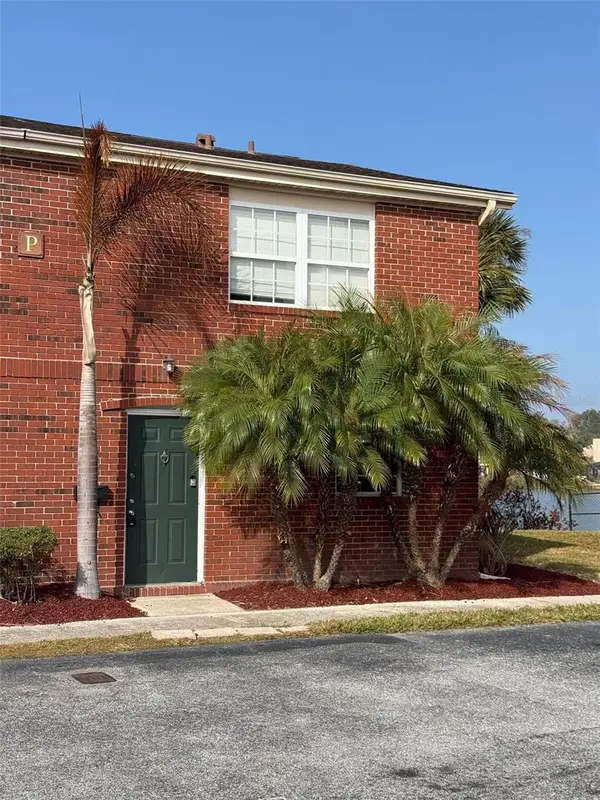 1920 E Edgewood Drive #P2, LAKELAND, FL 33803