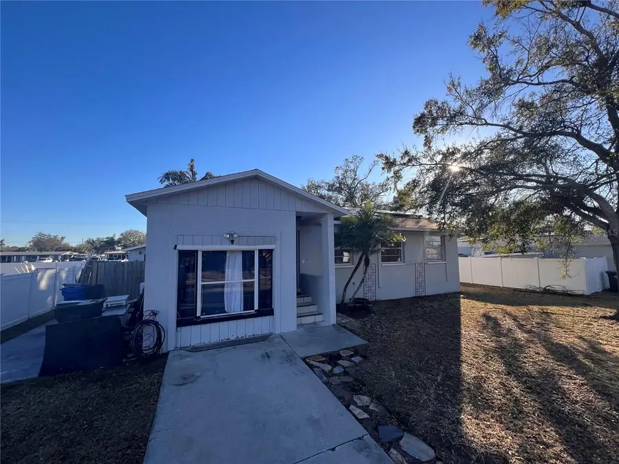 520 Fairhope Drive, Apollo Beach, FL 33572 - Image #2