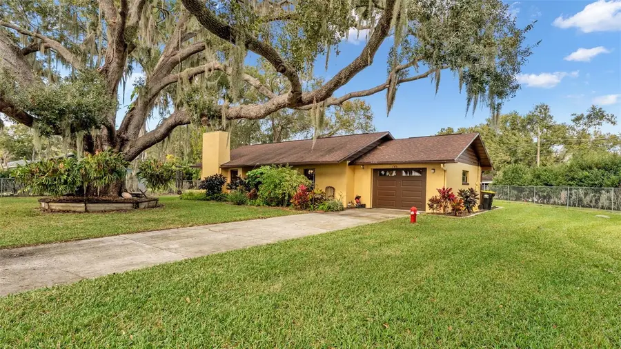 102 Lake Lena Boulevard, Auburndale, FL 33823 - Image #2