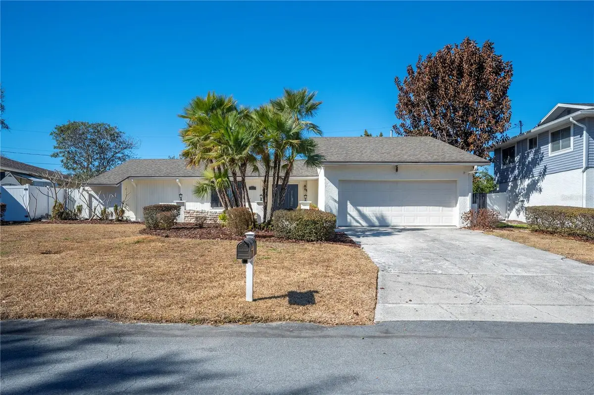 627 Palmore Court, Lakeland, FL 33813 - #1