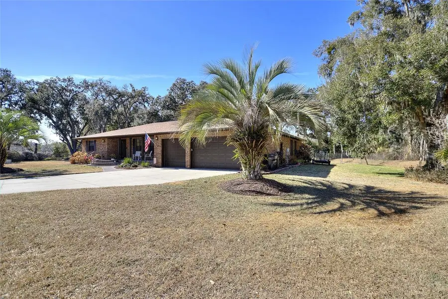 7853 Rolling Grove Drive E, Lakeland, FL 33810 - Image #2