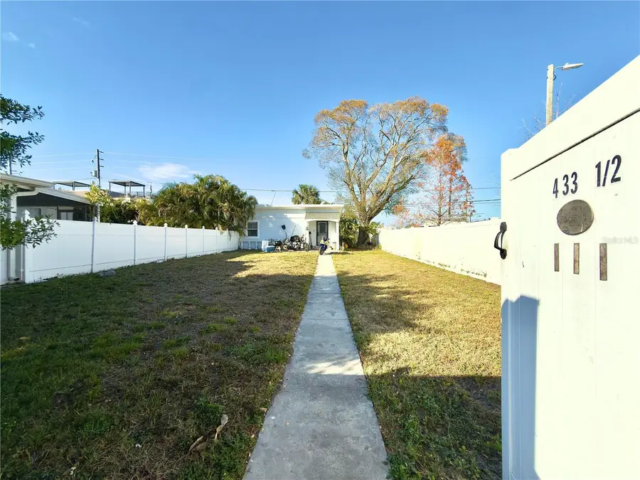433 86th Avenue N, Saint Petersburg, FL 33702 - Image #2