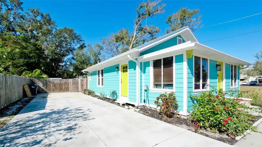 522 37th Street W, Bradenton, FL 34205 - Image #2