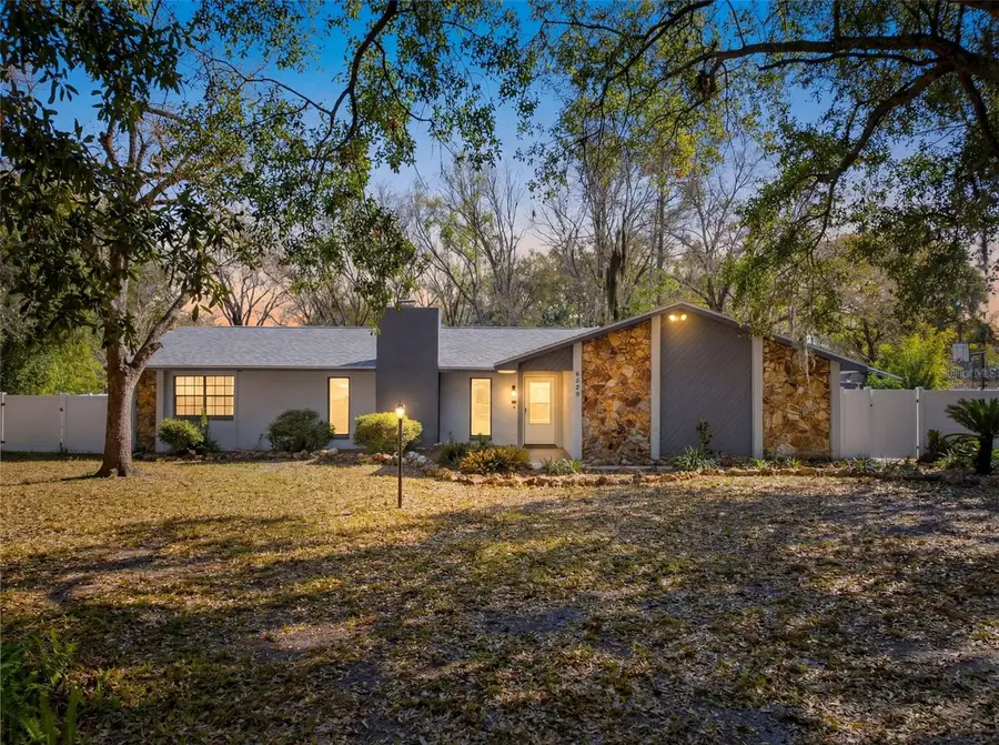 6529 Hereford Drive, Lakeland, FL 33810 - Image #2