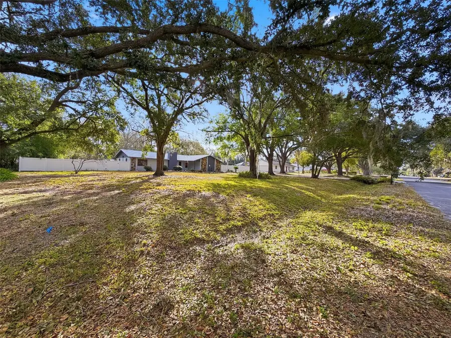 6529 Hereford Drive, Lakeland, FL 33810 - Image #3