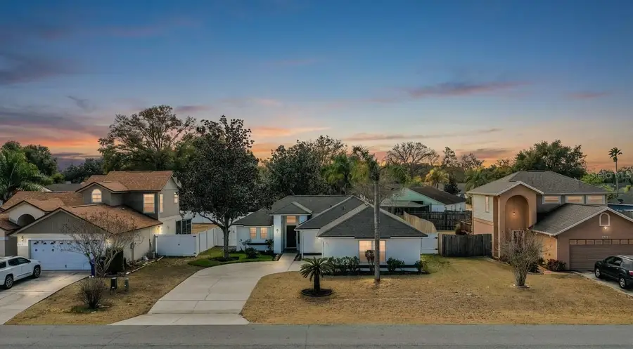 413 Vineyard Drive, Lakeland, FL 33809 - #2