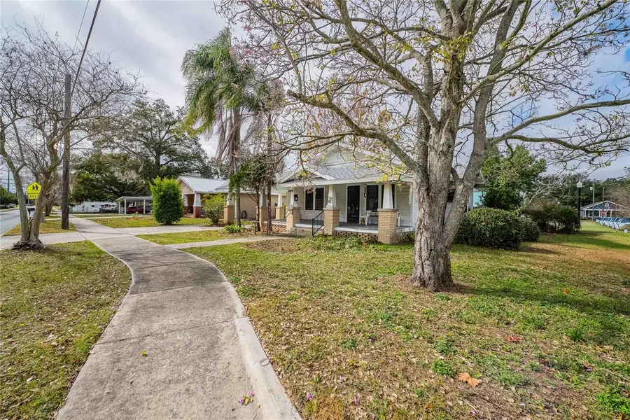 1301 S Lincoln Avenue, Lakeland, FL 33803 - #2