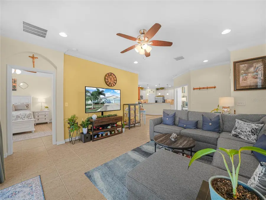 7417 Surrey Pines Drive, Apollo Beach, FL 33572 - #3