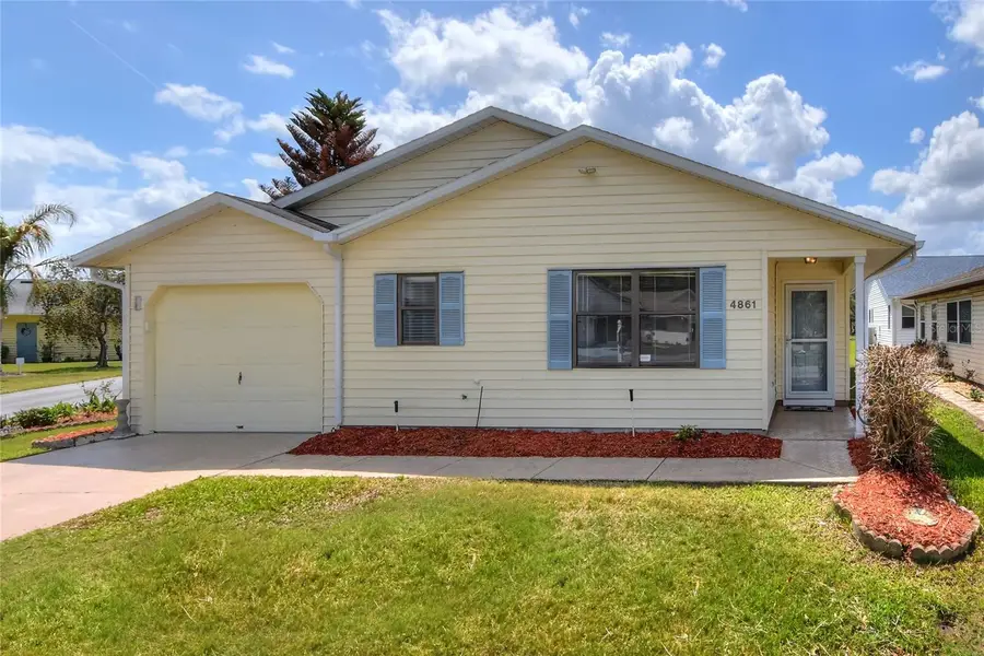 4861 Squire Hollow Dr, Lakeland, FL 33801 - #2