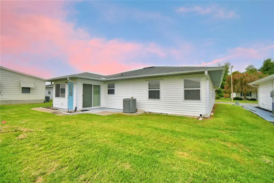 1690 Colonnades Circle N, Lakeland, FL 33811 - #2