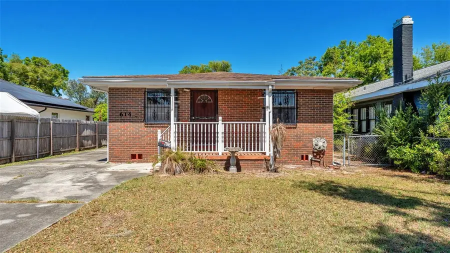 614 E Crawford Street, Lakeland, FL 33805 - #2