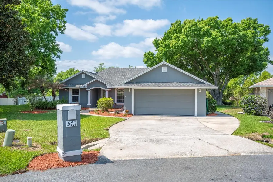 5711 Manchester Drive E, Lakeland, FL 33810 - #3