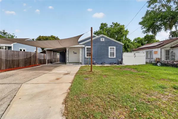 221 Avenue F Se, WINTER HAVEN, FL 33880