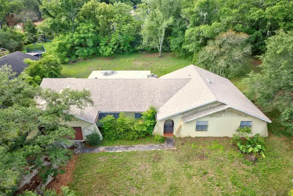 1845 Hallam Drive, LAKELAND, FL 33813