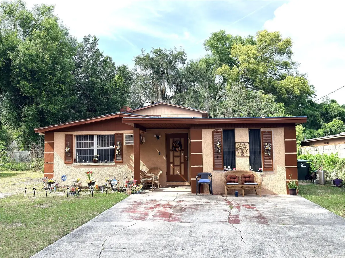 911 W 5th Street, Lakeland, FL 33805 - #1
