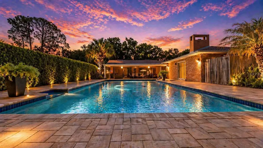 906 Crestview Drive, Auburndale, FL 33823 - #2