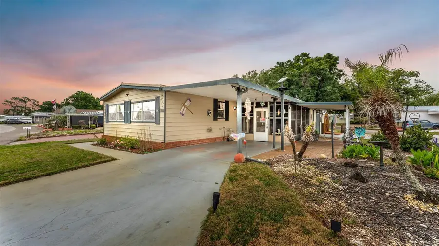 12 Woodland Circle, Haines City, FL 33844 - #2