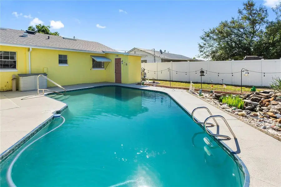 644 E Central Avenue, Eagle Lake, FL 33839 - #2