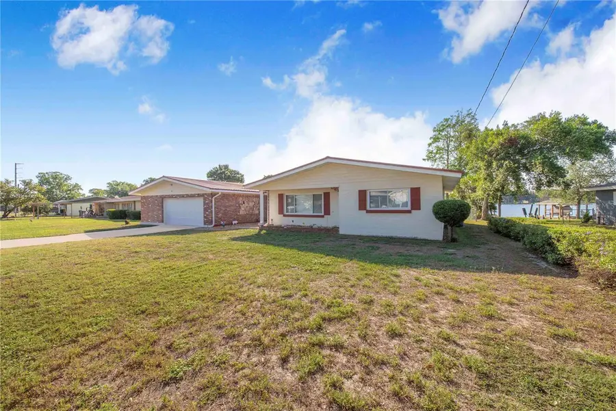 1212 W Lake Buckeye Drive, Winter Haven, FL 33881 - #3