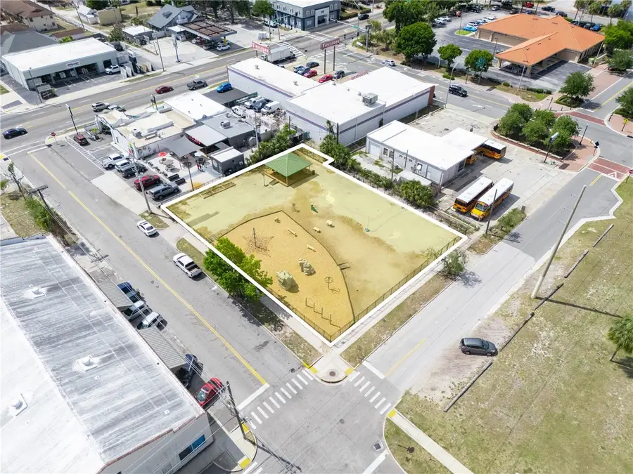 165 5th Street Sw, Winter Haven, FL 33880 - #3
