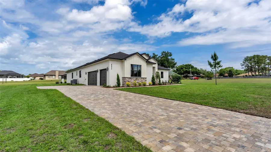 6827 Lakeland Highlands Road, Lakeland, FL 33813 - #2