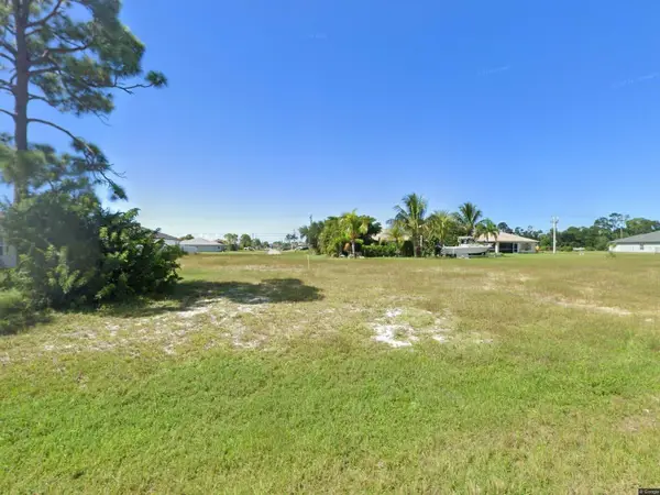 2840 NW 24th Avenue, CAPE CORAL, FL 33993