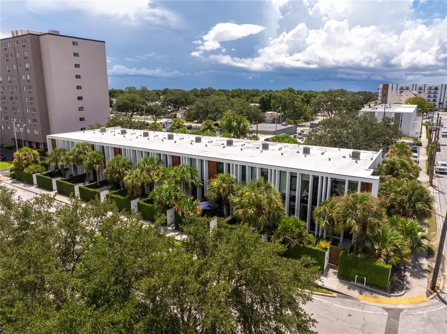 154 2nd Street Sw #Unit 7, Winter Haven, FL 33880 - #3