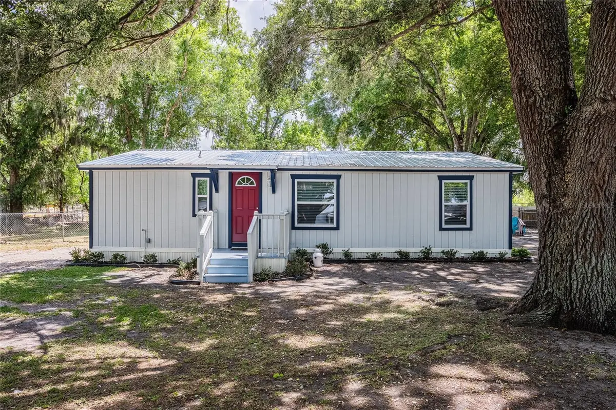 5220 Spring Creek Dr, Lakeland, FL 33811 - #1