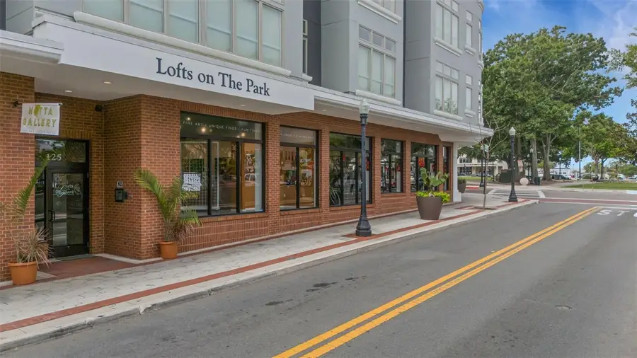 125 N Kentucky Avenue #303, Lakeland, FL 33801 - #3