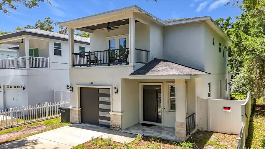 525 Elm Street, Safety Harbor, FL 34695 - #3