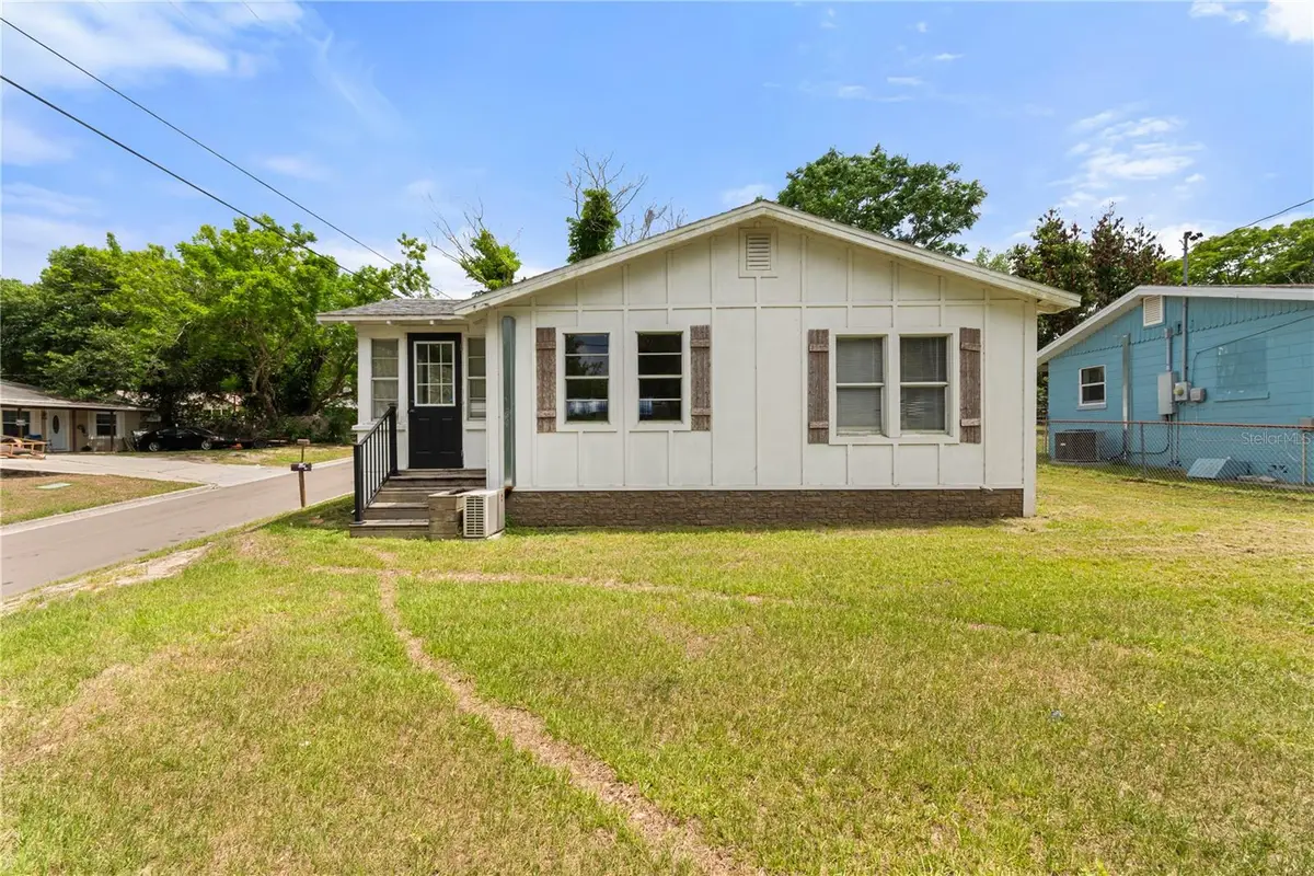 301 Weaver Avenue, Lake Wales, FL 33853 - #1