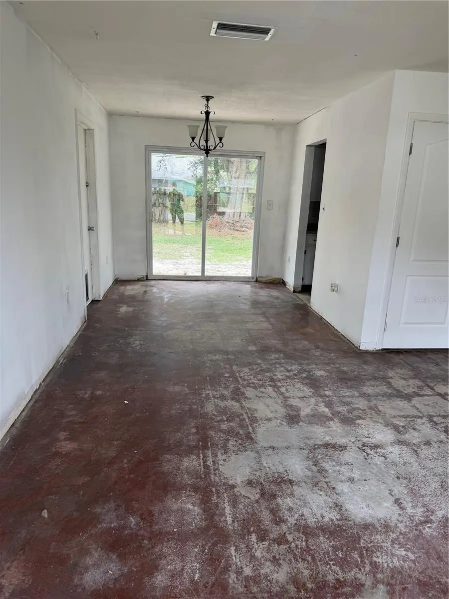 846 W Carole Street, Lakeland, FL 33803 - #3