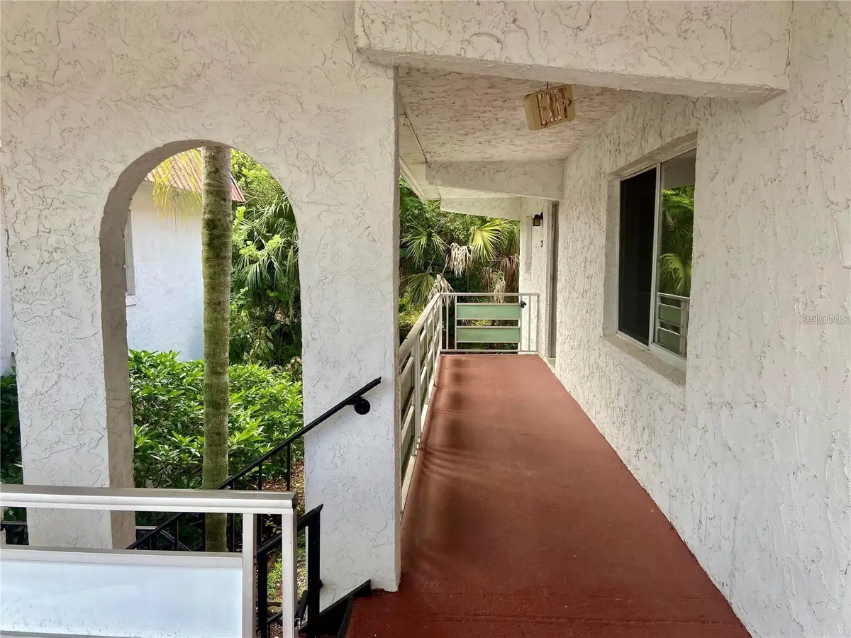 1100 Martinique Drive #208, Winter Haven, FL 33884 - #1