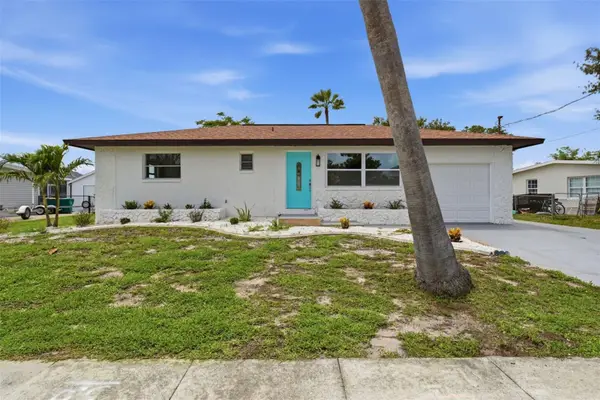 178 Dowling Avenue Ne, PORT CHARLOTTE, FL 33952