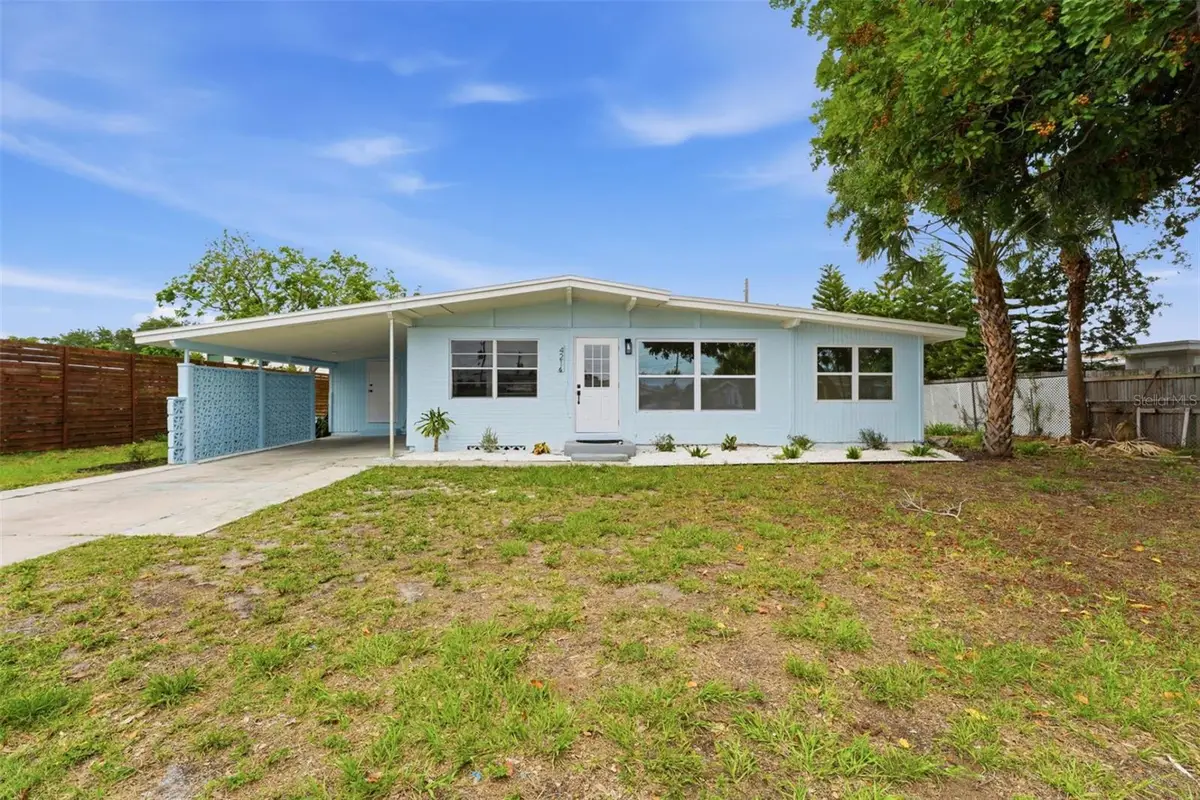 4216 60th Street W, Bradenton, FL 34209 - #1