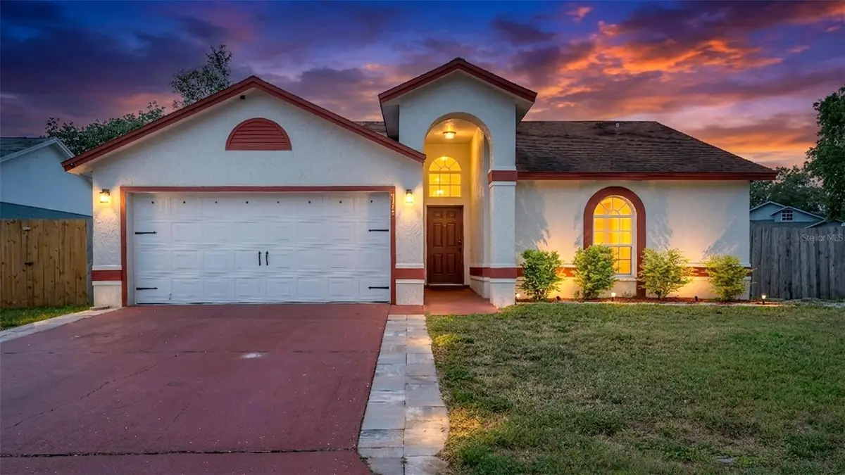 3312 Queens Cove Loop, Winter Haven, FL 33880 - #1