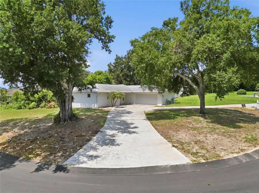 54 Lake Link Circle Se, Winter Haven, FL 33884 - #3