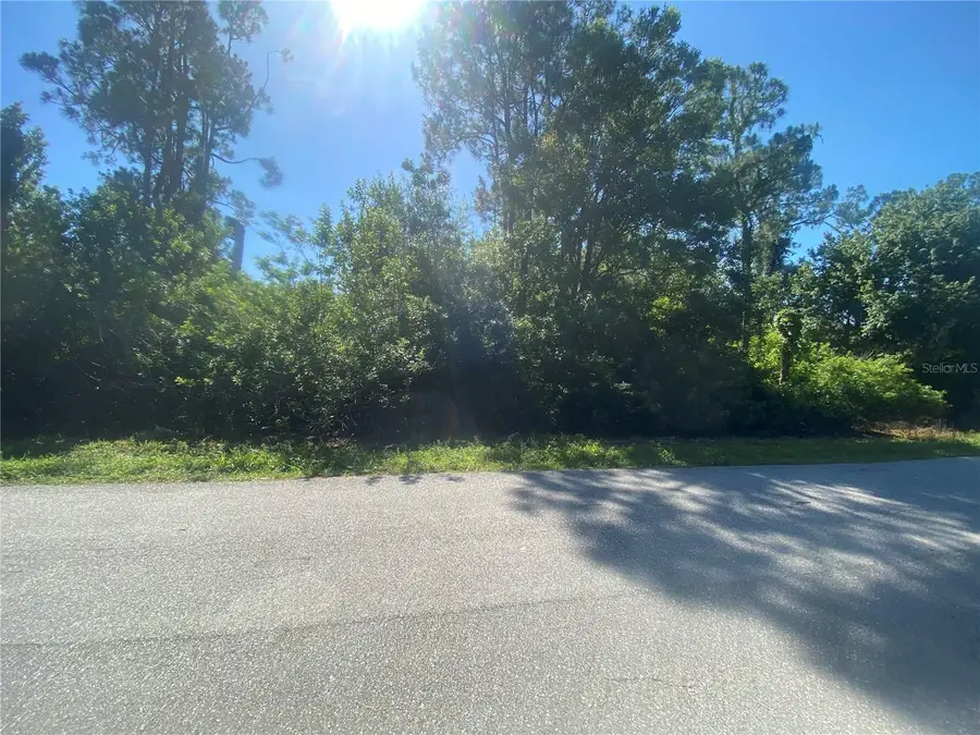 906 Porsche Avenue, Sebring, FL 33872 - #2