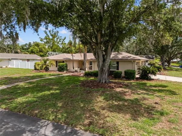 2024 Charnes Court, LAKELAND, FL 33813