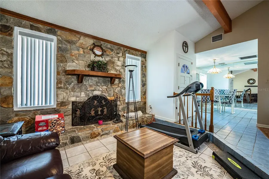 85 Country Club Lane, Mulberry, FL 33860 - #3