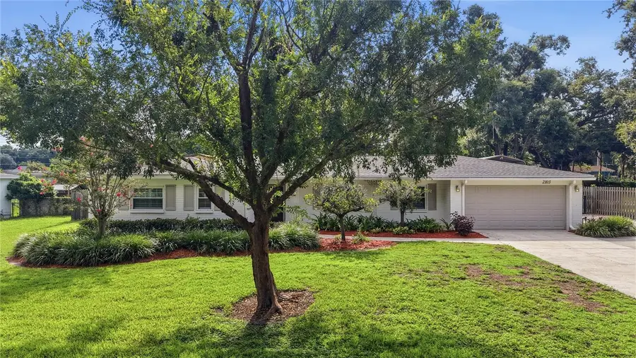 2103 Ramblewood Lane, Brandon, FL 33510 - #2