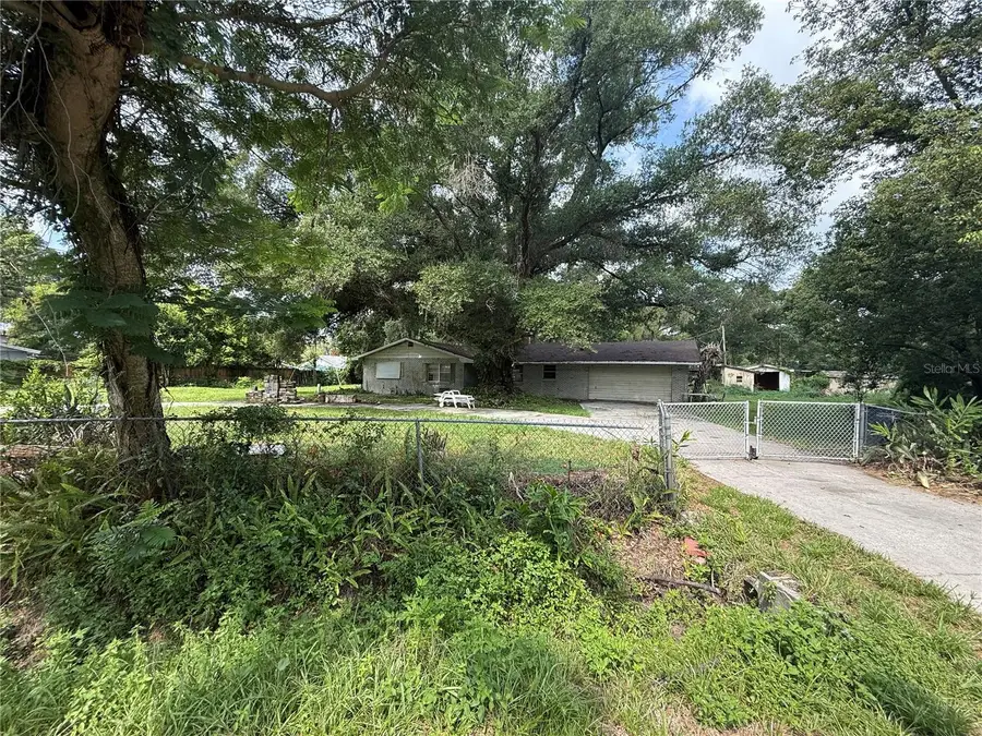 2420 Nelson Street, Auburndale, FL 33823 - #2