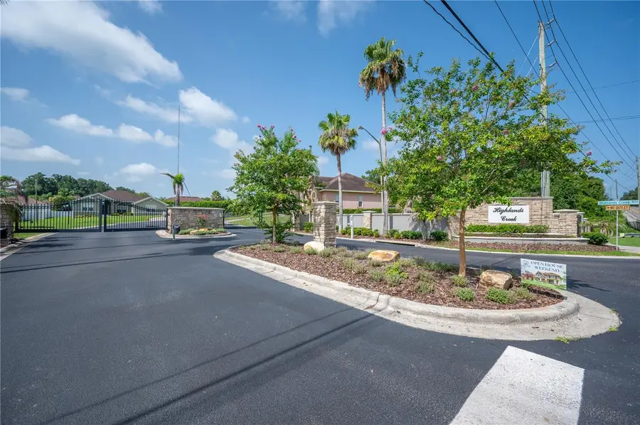2752 Highlands Creek Drive, Lakeland, FL 33813 - #2