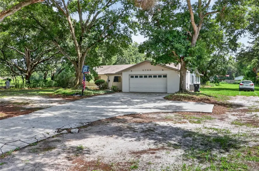 2709 W Sam Allen Road, Plant City, FL 33565 - #2