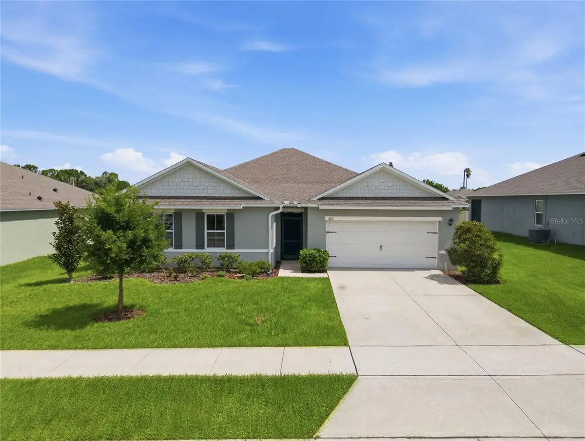 325 Auburn Grove Crossing, Auburndale, FL 33823 - #1
