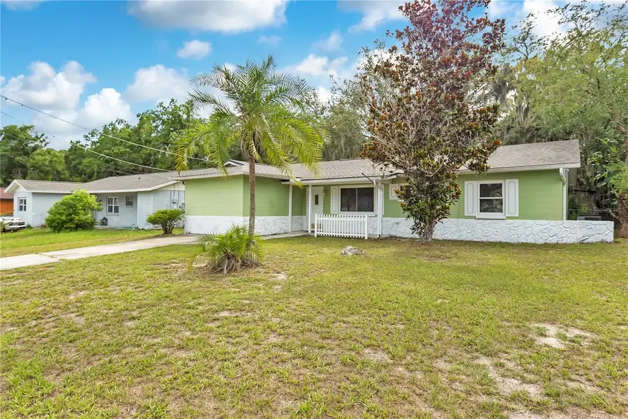 8316 Tupelo Dr, Temple Terrace, FL 33637 - #3