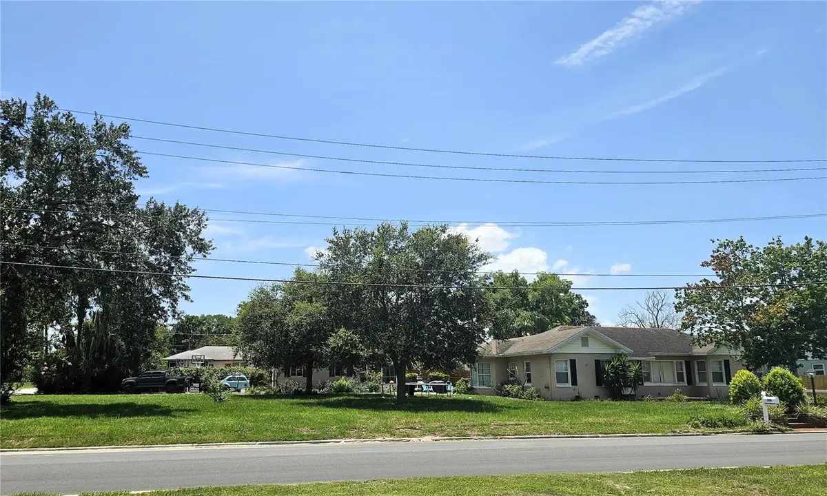 706 Avenue I Ne, Winter Haven, FL 33881 - #1
