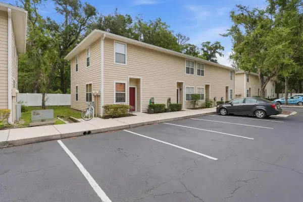 1710 NW 7th Street #604, GAINESVILLE, FL 32609