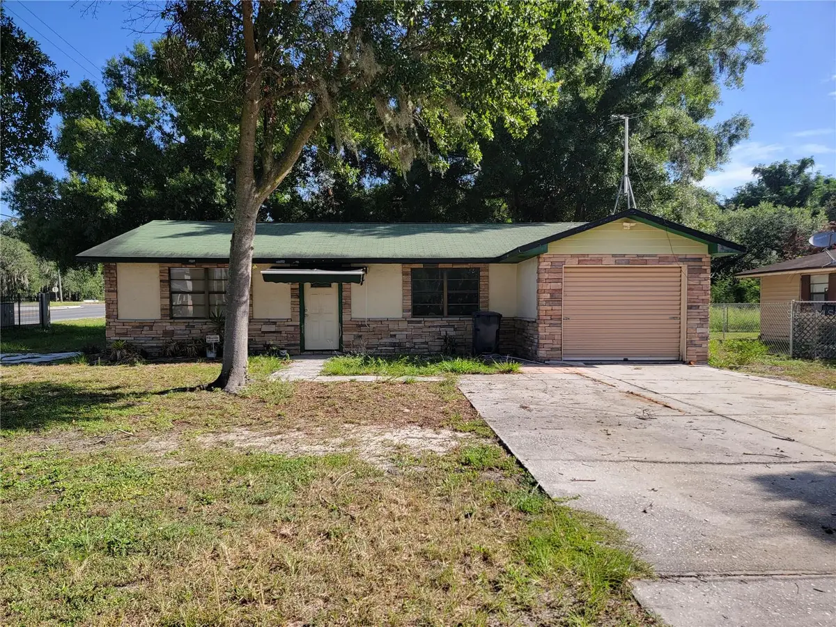2240 Gabarone Boulevard, Auburndale, FL 33823 - #1